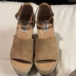 Steve Madden Brown Espadrille Wedges